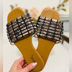 QUPID SLIDES 😍 Muted Snake Print